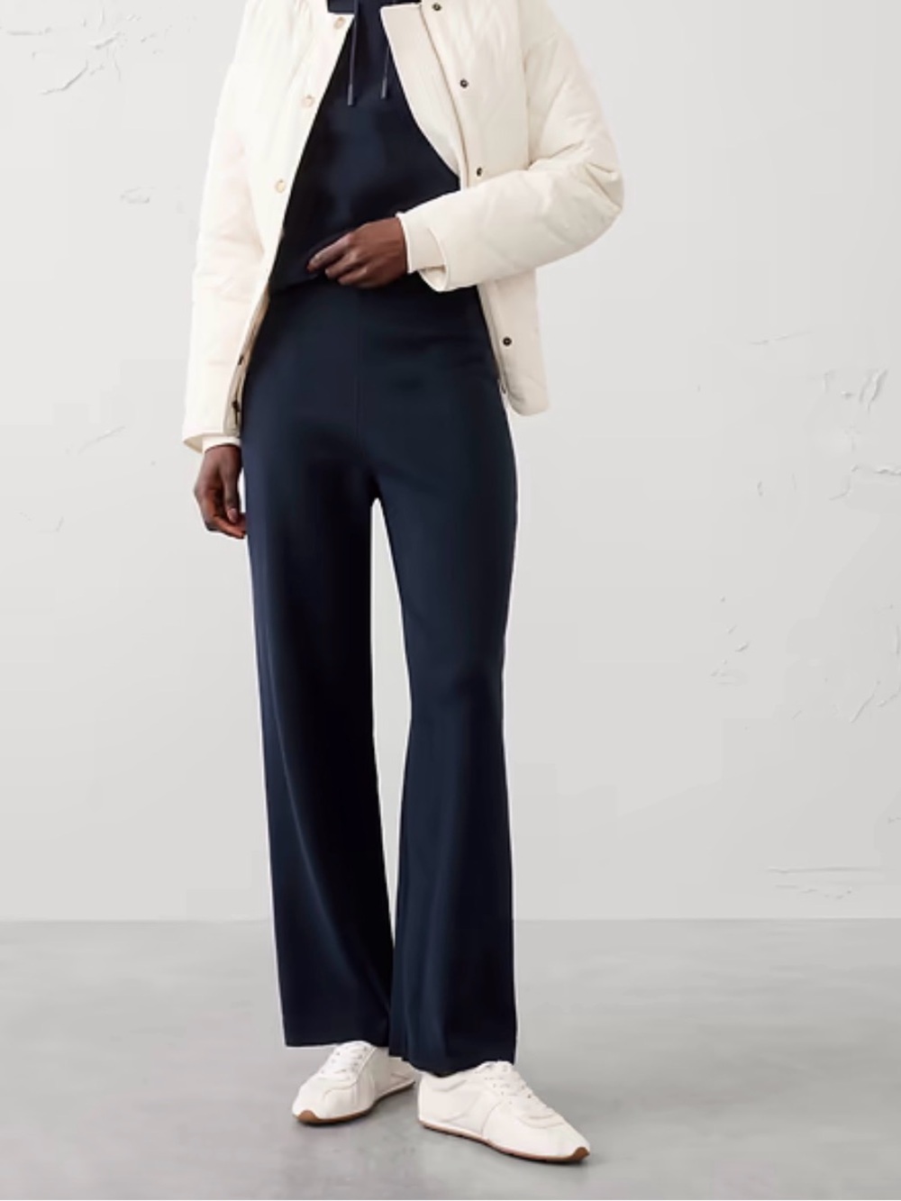 WIDE-LEG MID-RISE PULL-ON SWEATER PANT